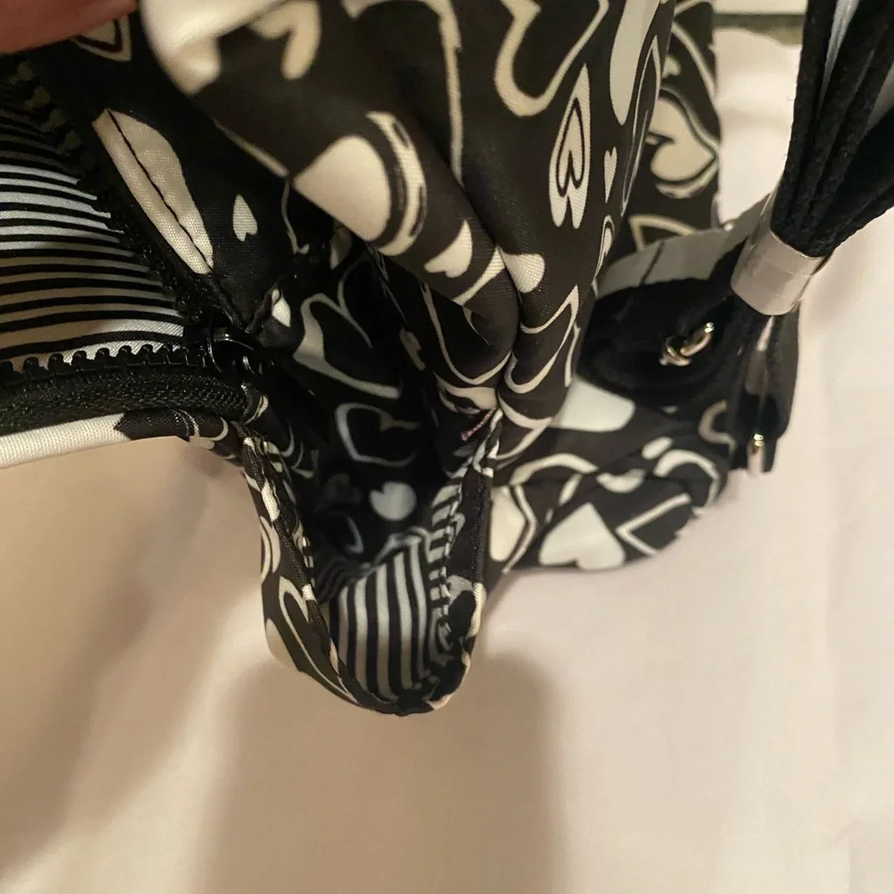 ❤️ Love Brighton Black and White Heart Backpack❤️ - Picture 7 of 8